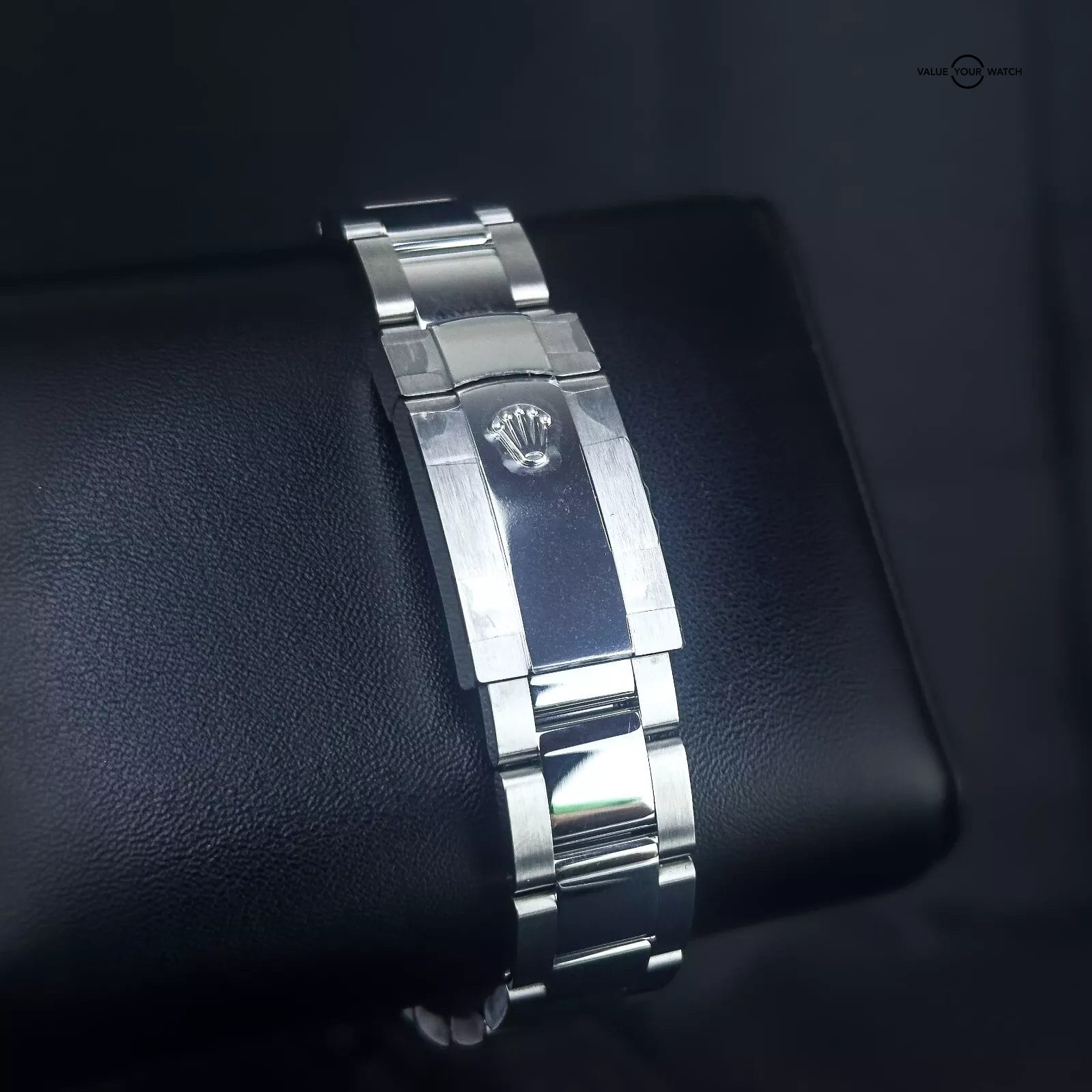 2025 Rolex Datejust 41 126300 Smooth Blue Index Dial Oyster New Box & Papers - Image 9