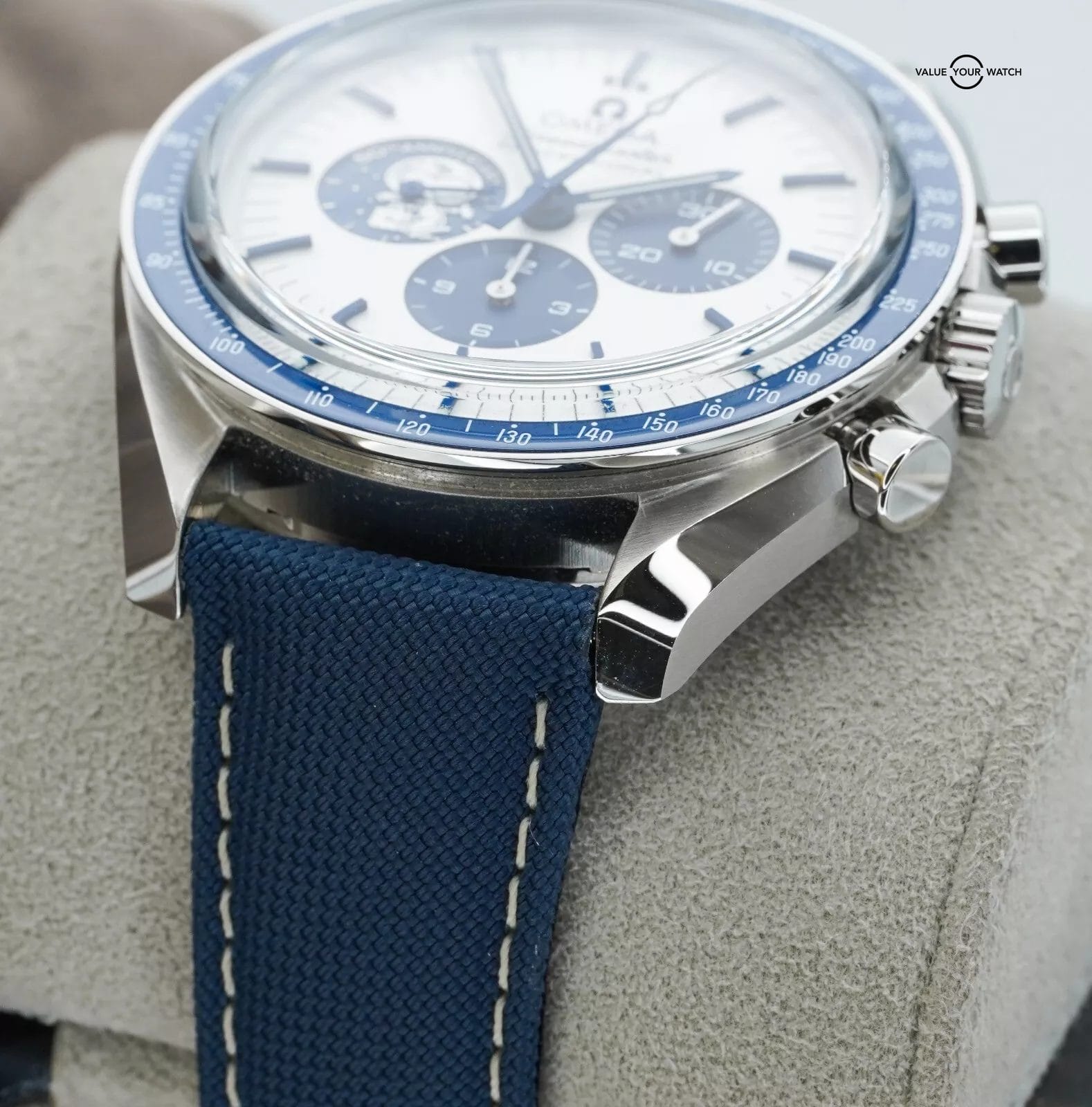 2023 Omega Speedmaster “SNOOPY” 50th Anniversary 310.32.42.50.02.001 BOXES/CARDS - Image 14