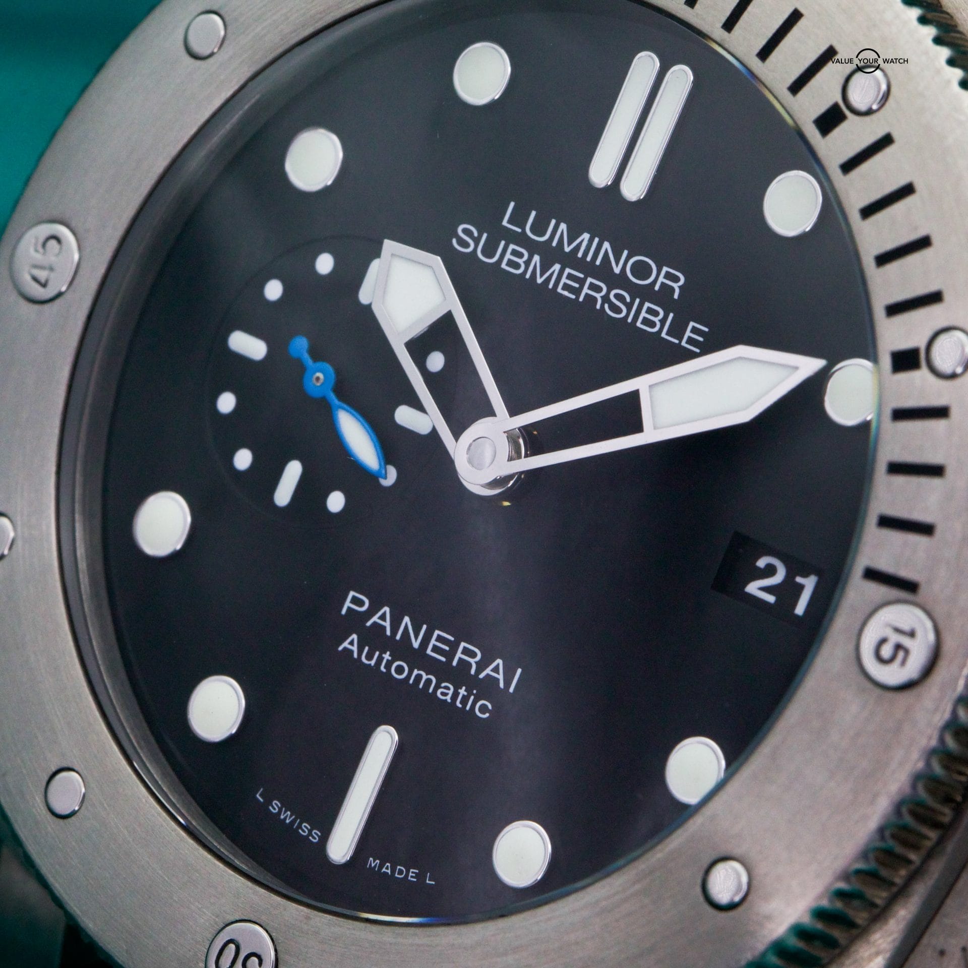 PANERAI LUMINOR SUBMERSIBLE 1950 YEAR: 2019 FULL BOX AND PAPERS - Image 4