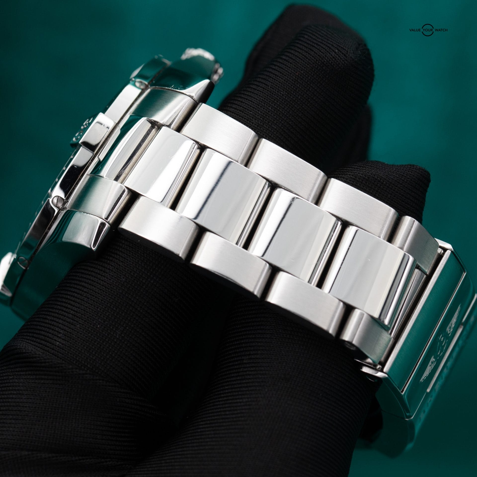 BREITLING AVENGER YEAR: 2022 FULL BOX AND PAPERS - Image 7