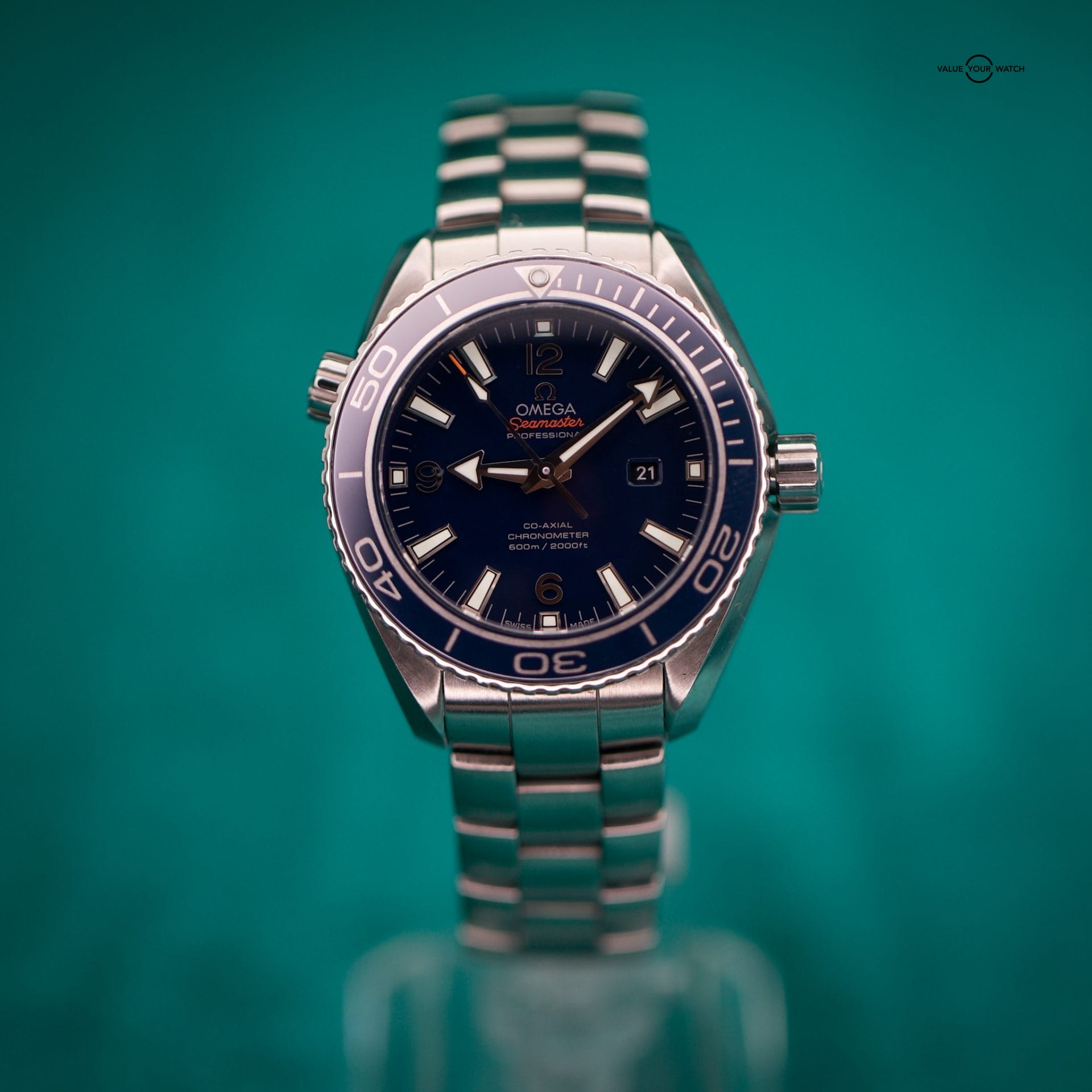 OMEGA SEAMASTER PLANETOCEAN YEAR: 2015 FULL BOX AND WARRANTY/ PICTOGRAM CARD