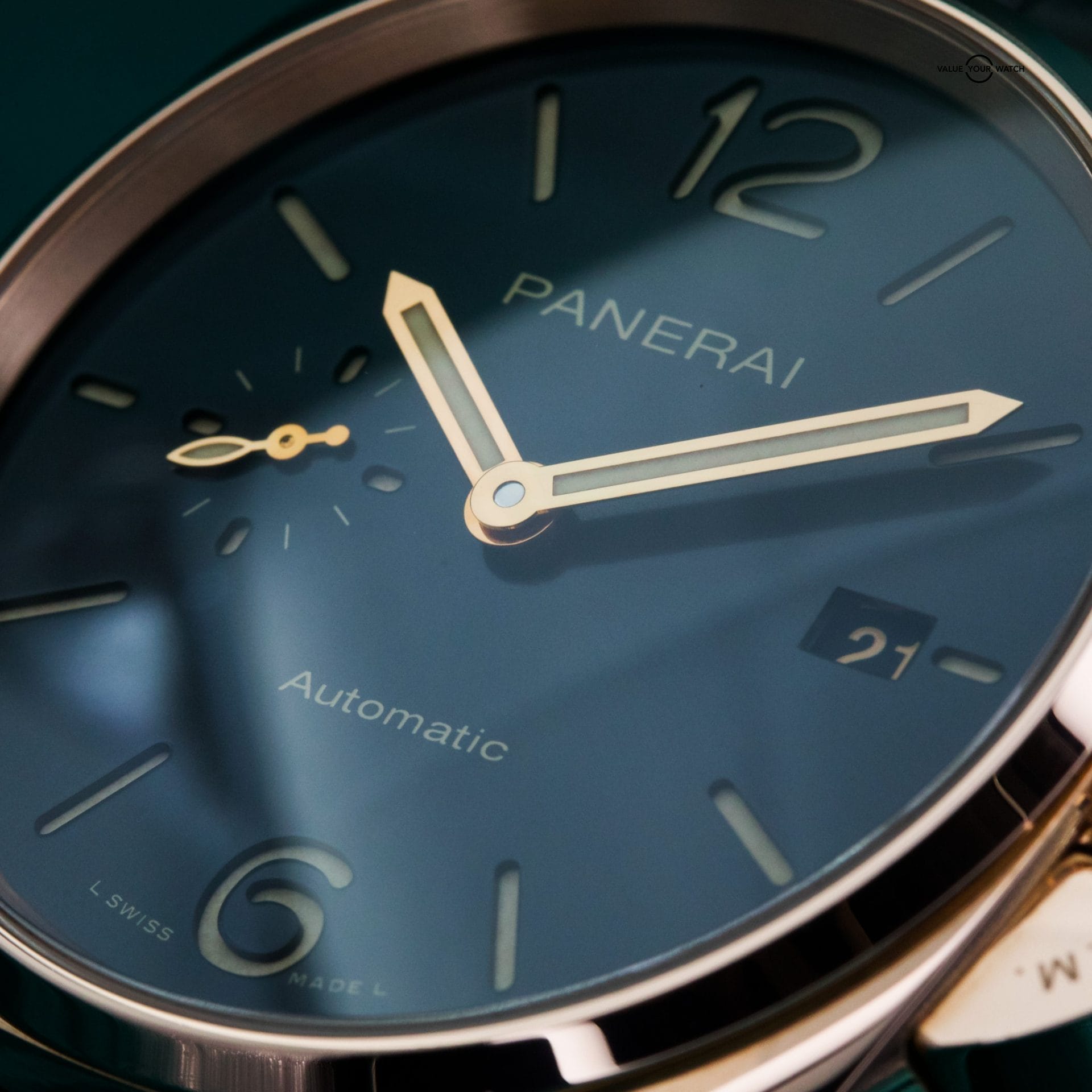 PANERAI LUMINOR DUE YEAR: 2023 FULL BOX AND PAPERS - Image 2