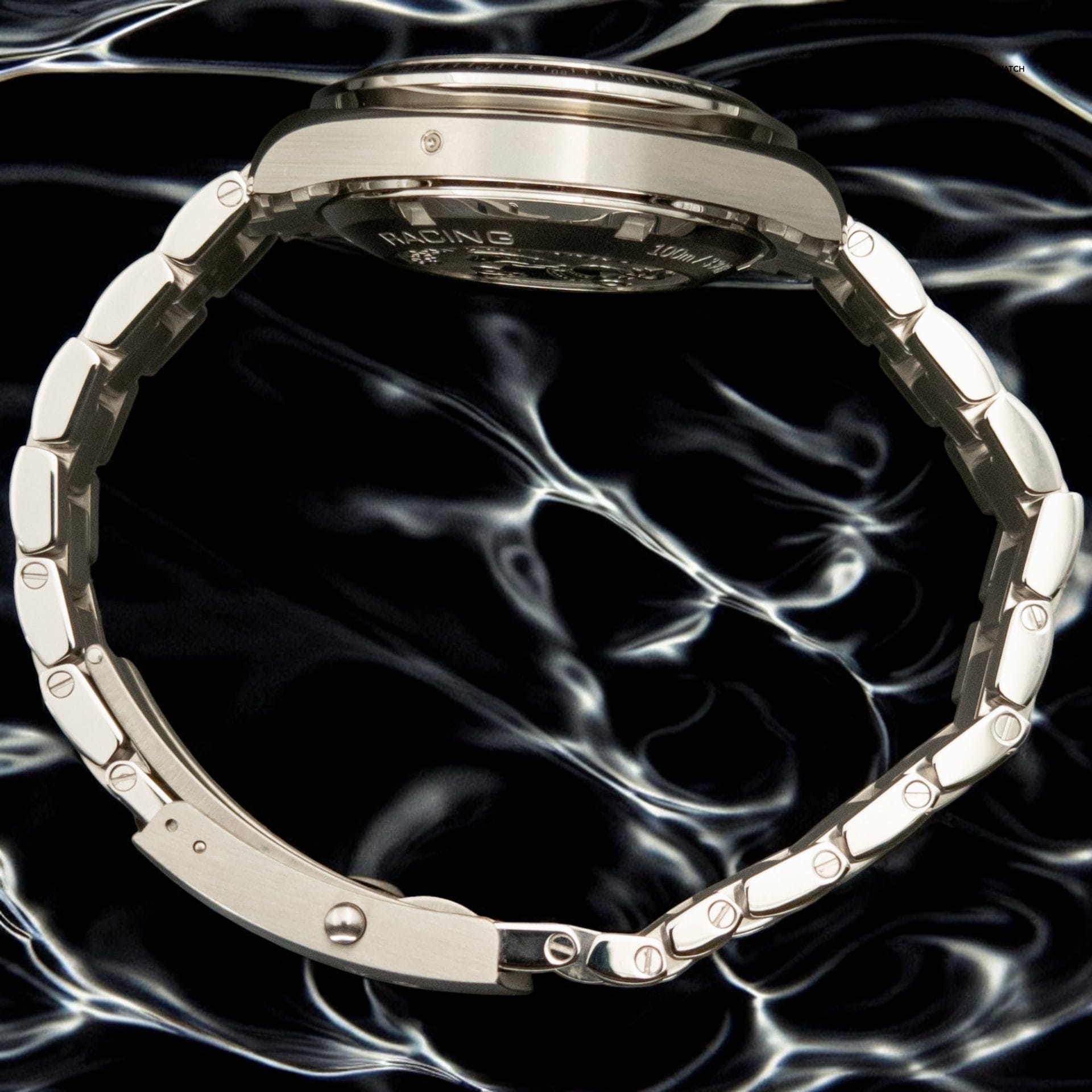 OMEGA Speedmaster Racing - 2021 - 326.30.40.50.01.001 - Image 10