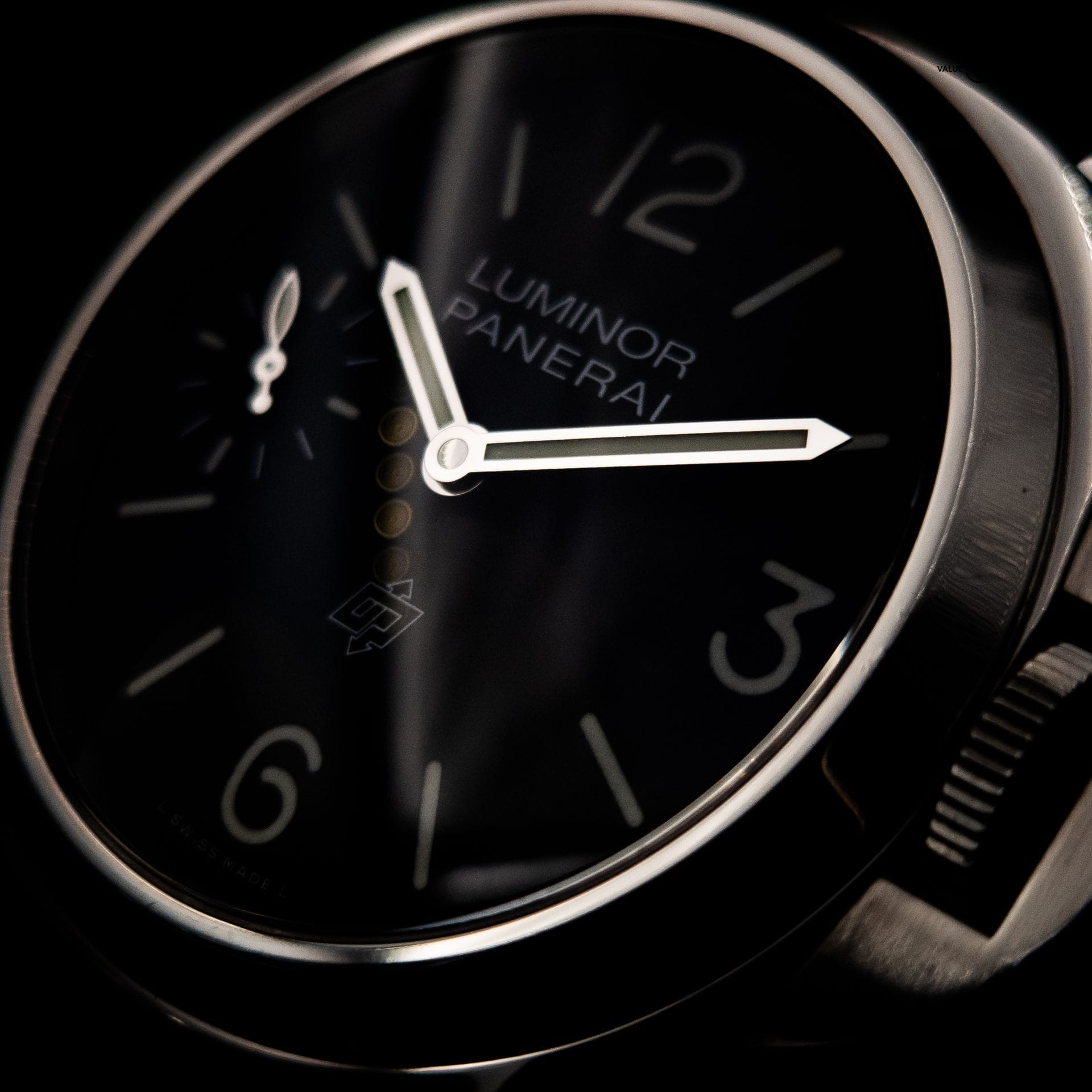 Panerai PAM01084 Luminor 44mm Black Dial 44mm B&P Warranty PAM1084 - Image 9