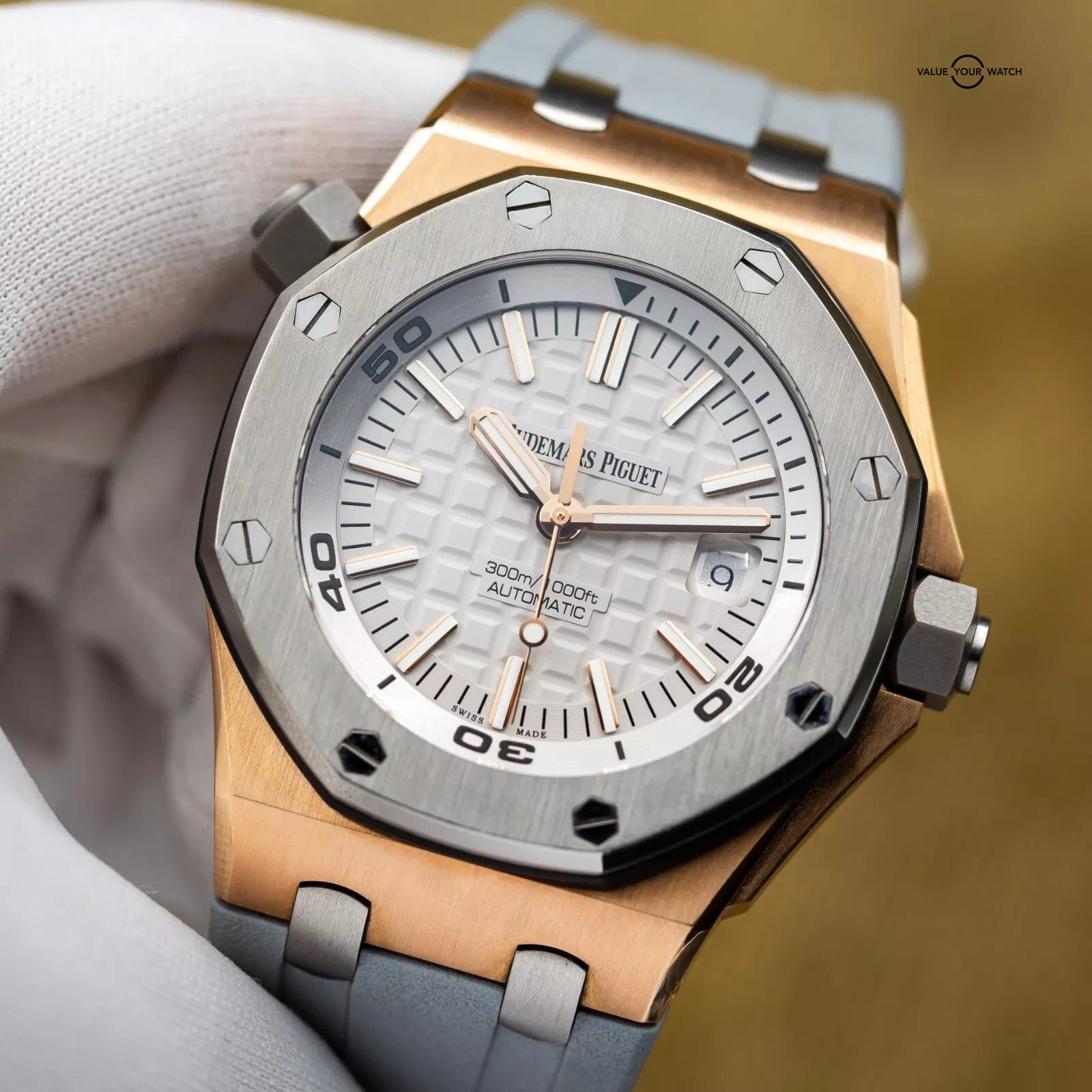 Audemars Piguet Royal Oak Offshore Diver Japan Limited Edition of 500 Rose Gold - Image 4