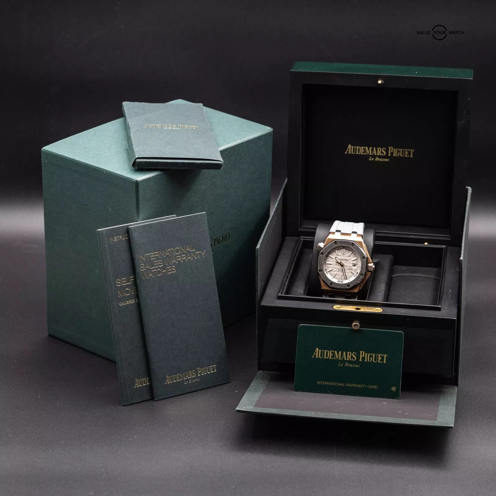 Audemars Piguet Royal Oak Offshore Diver Japan Limited Edition of 500 Rose Gold - Image 9