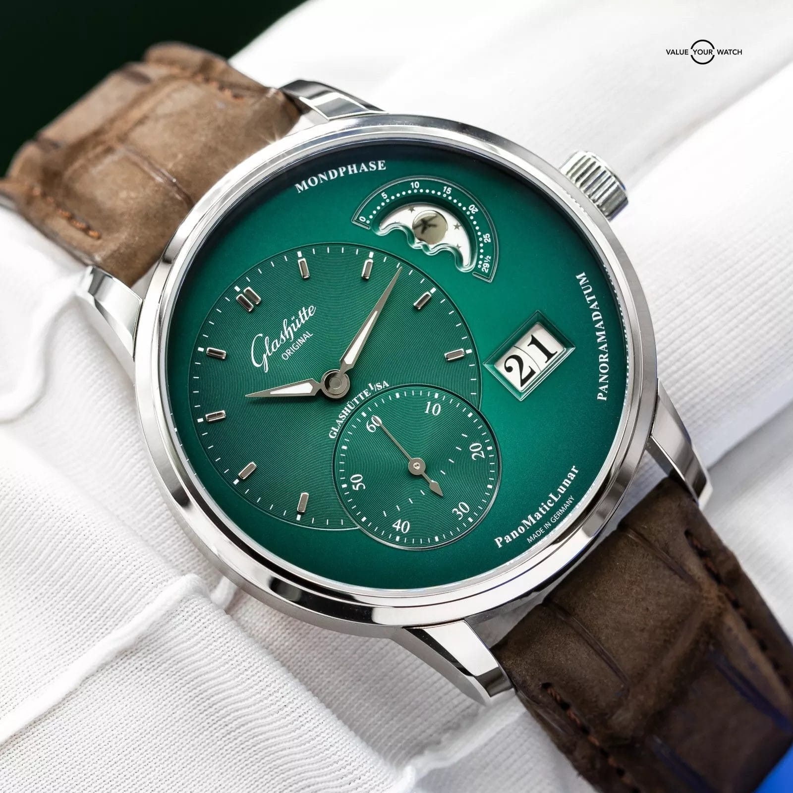 Glashütte Original Panomaticlunar Mondphase Green Dial 40mm 1-90-02-13-32-62 - Image 6