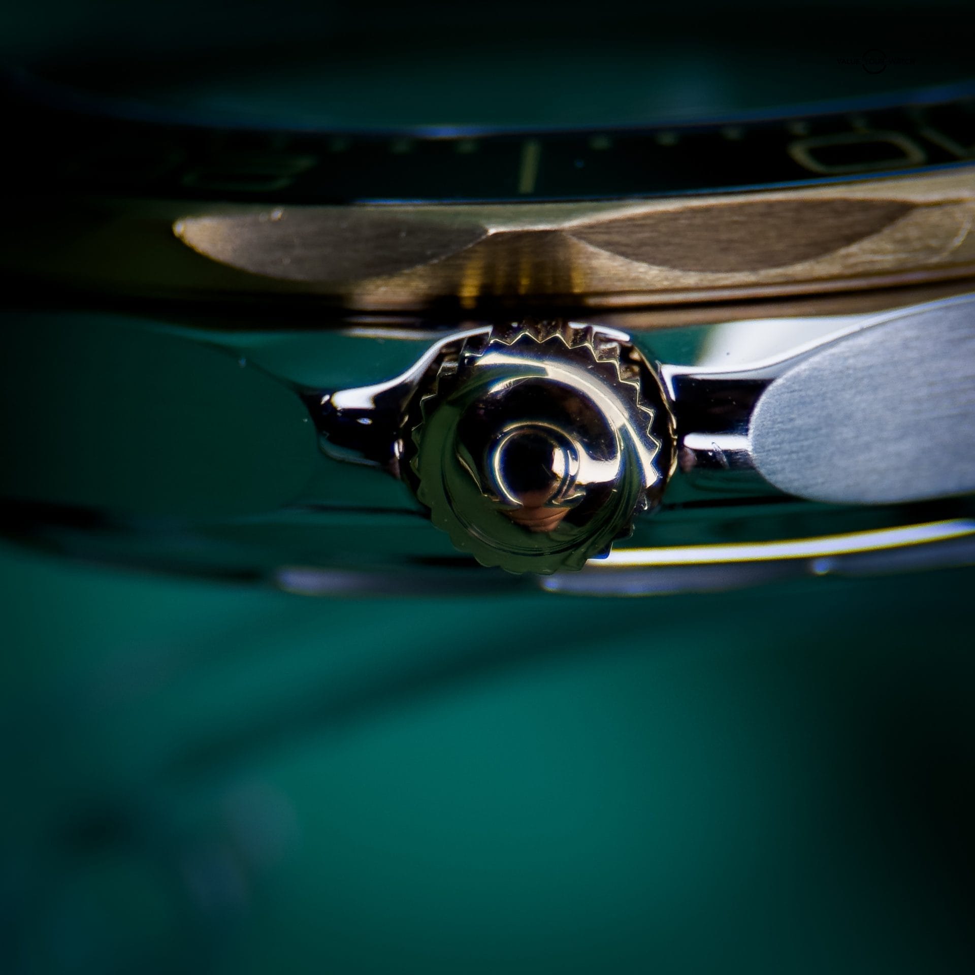 OMEGA Seamaster Diver 300M 42mm Black Ceramic Dial Stainless 18k Yellow Gold - Image 12