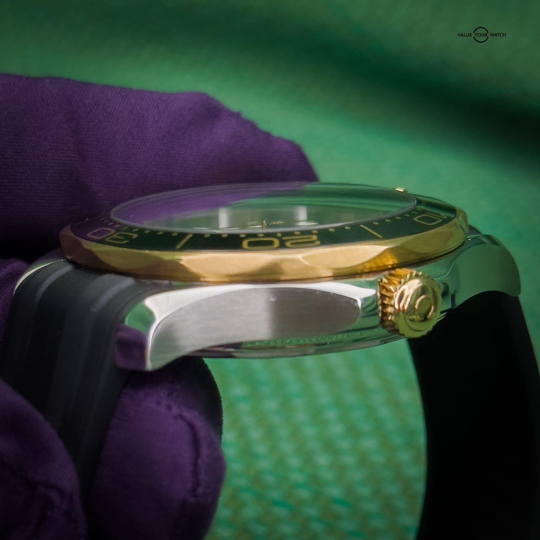 OMEGA Seamaster Diver 300M 42mm Black Ceramic Dial Stainless 18k Yellow Gold - Image 2