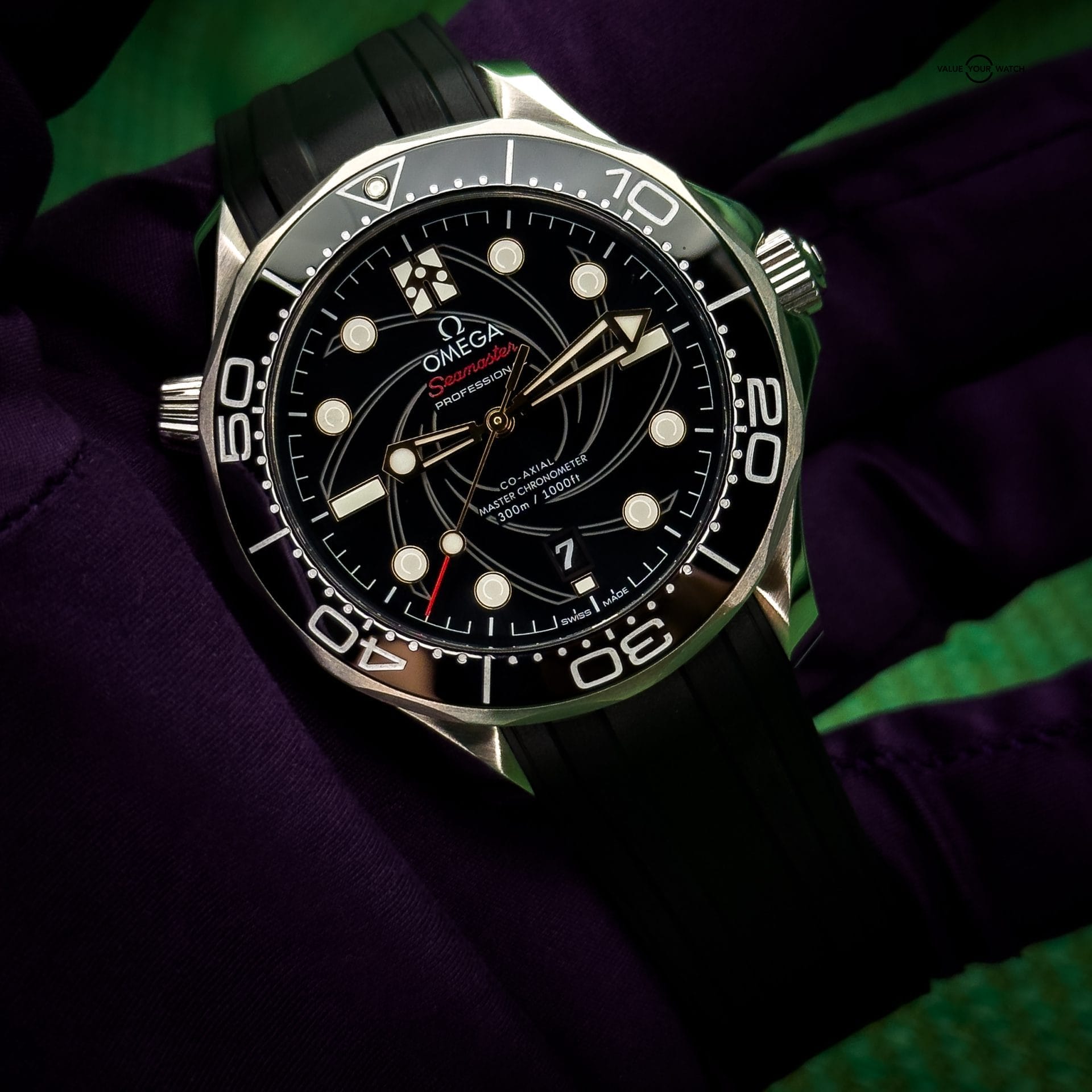 OMEGA Seamaster James Bond 50th Anniversary 007 Limited Edition Black Rifling Dial 42mm - Image 6