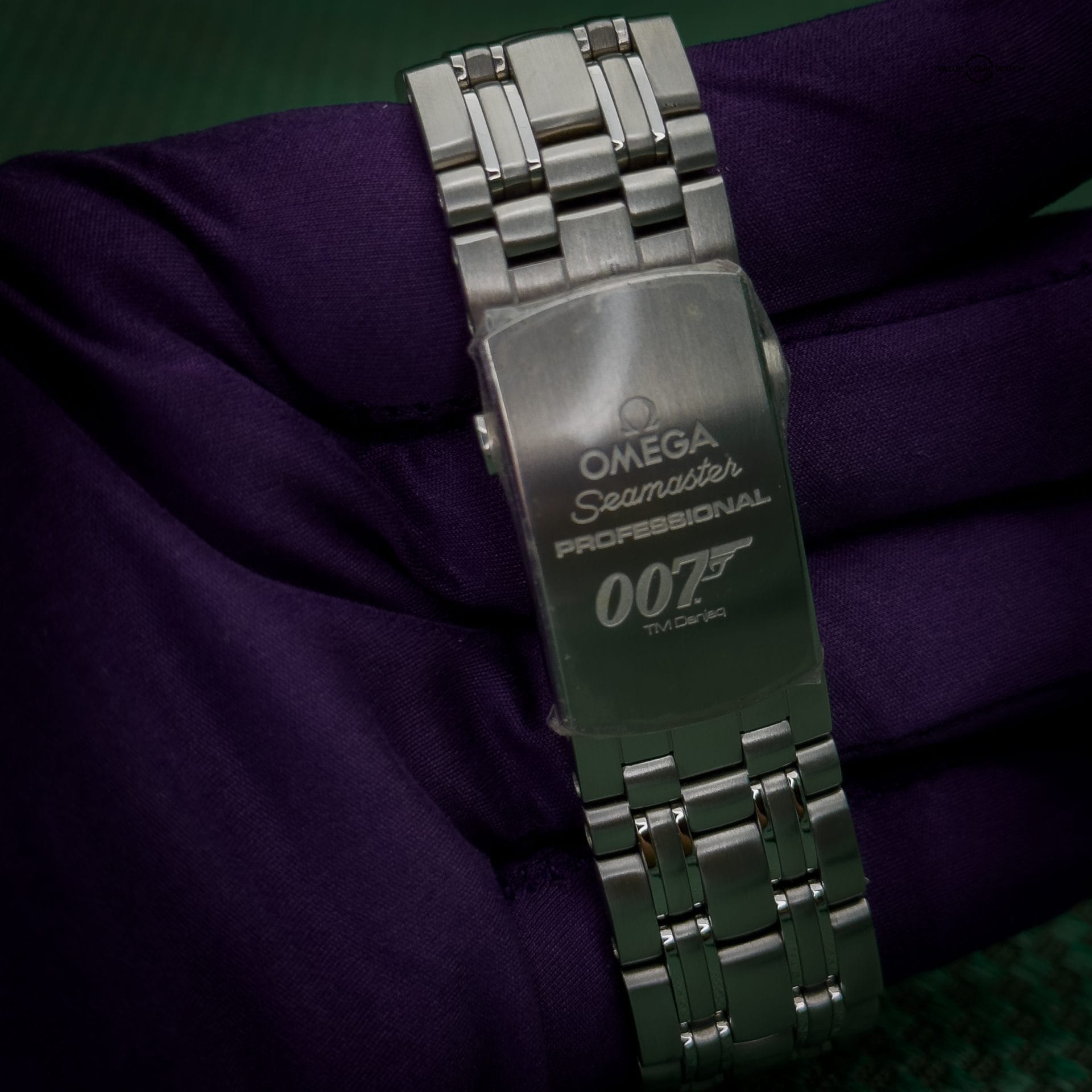 Omega James Bond 007 Limited Edition Commanders Seamaster 300M Diver White Dial - Image 11