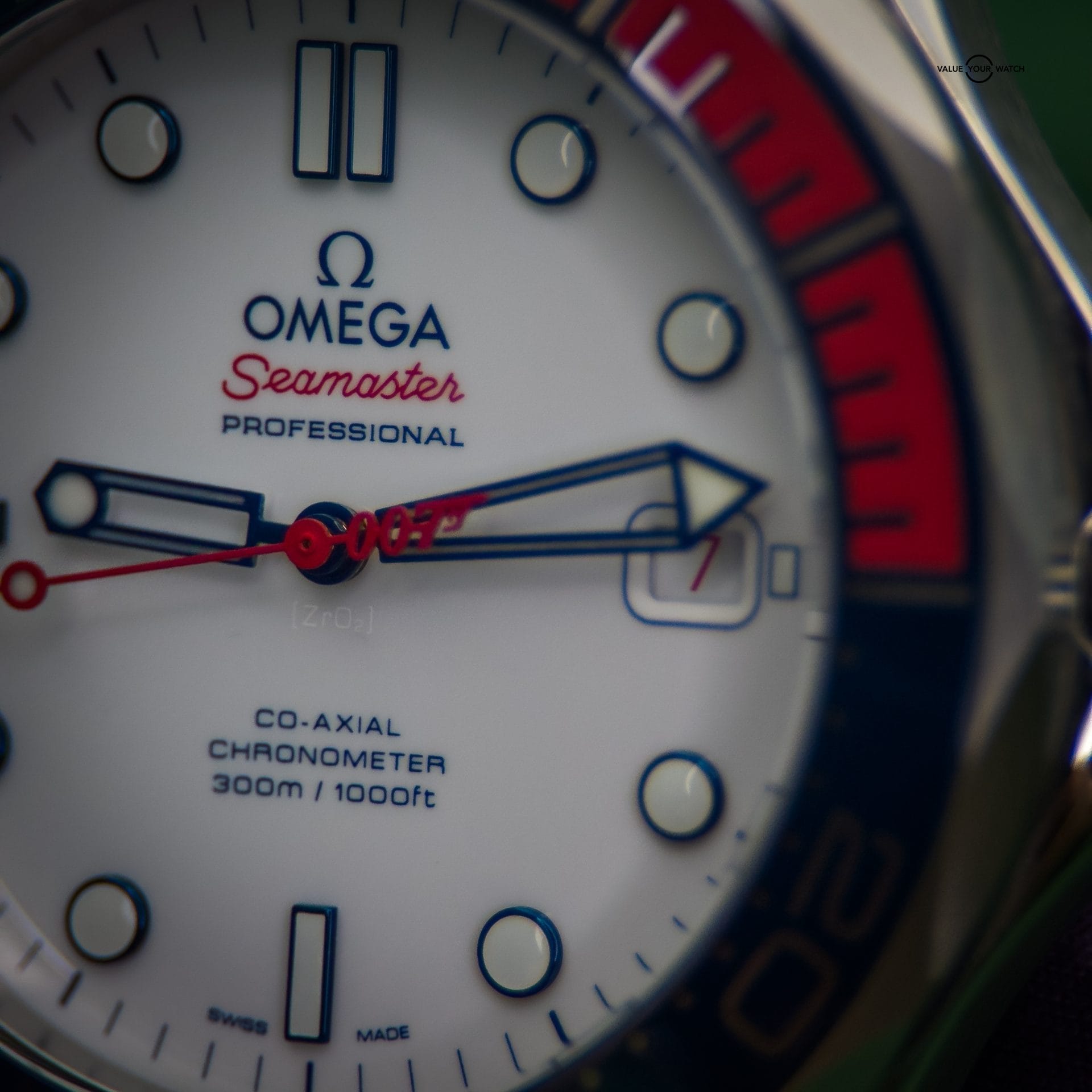 Omega James Bond 007 Limited Edition Commanders Seamaster 300M Diver White Dial - Image 14