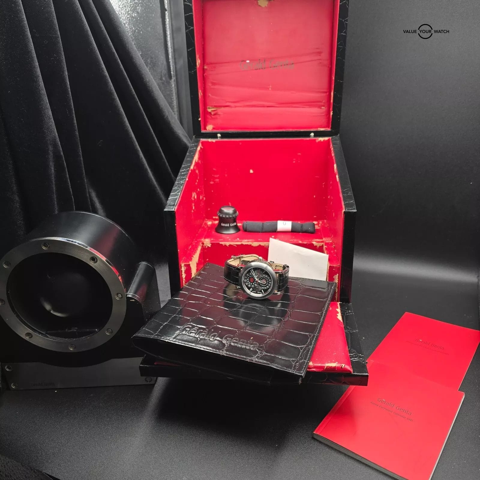 Gerald Genta Arena Perpetual Calendar GMT, white gold and Tantalum full set - Image 13