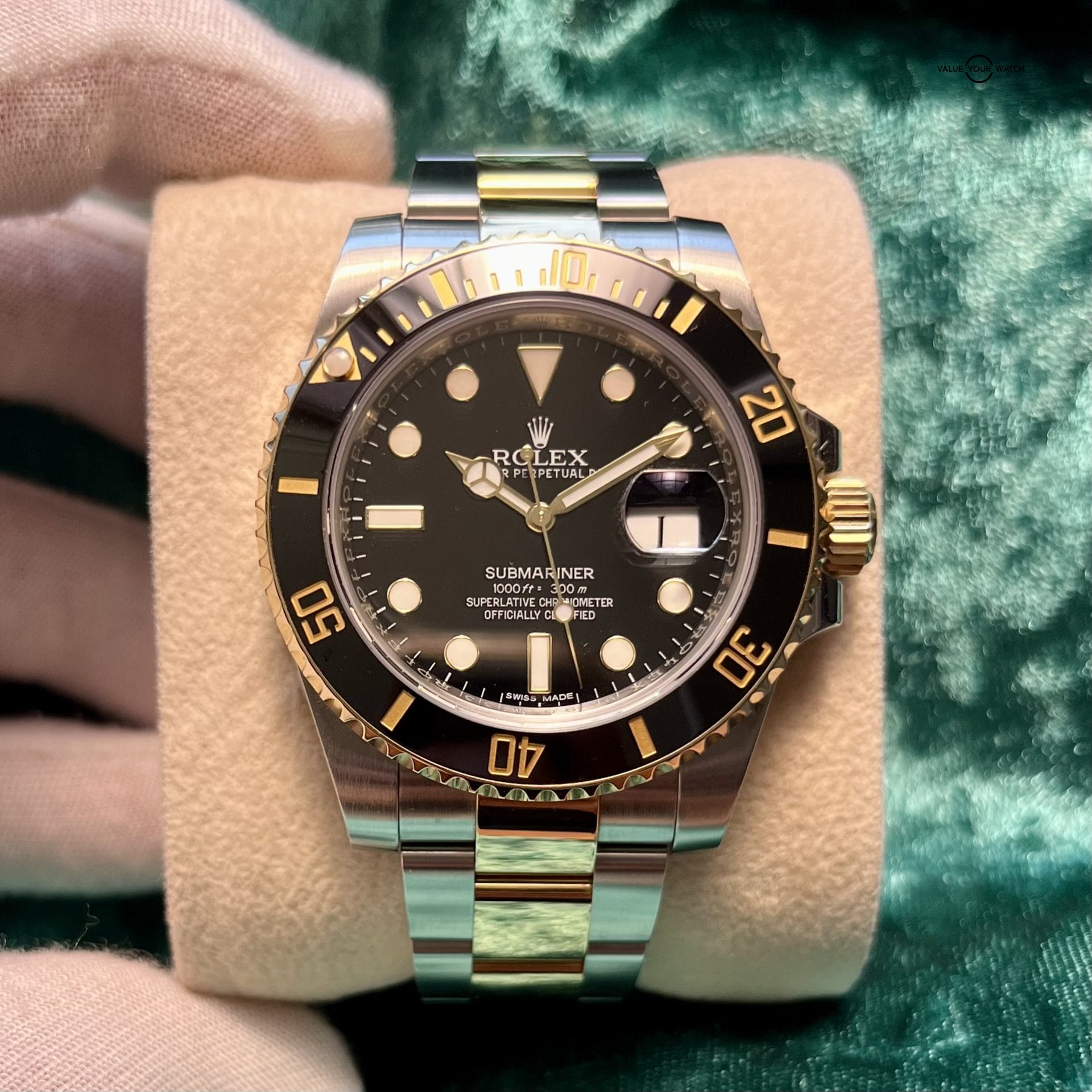 Rolex Submariner Date Two Tone Steel & Gold Black Dial 40mm Year 2015 Full Set - Image 4