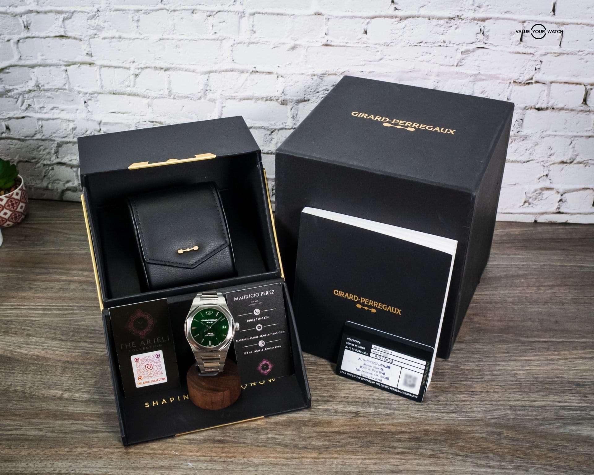 Girard Perregaux Laureato Eternity Edition – BOX & PAPERS – 81010-11-433-11A - Image 2