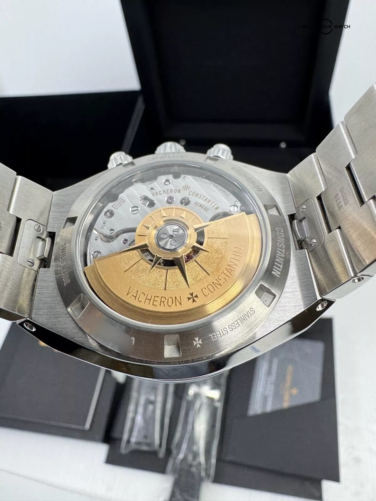 2023 MINT Complete Set Panda Dial Overseas Chronograph Panda Vacheron Constantin - Image 3