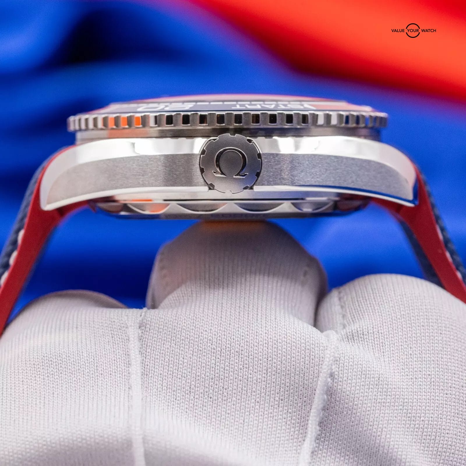 Limited-Edition Omega SeaMaster Planet Ocean America's Cup 215.32.43.21.04.001 - Image 12