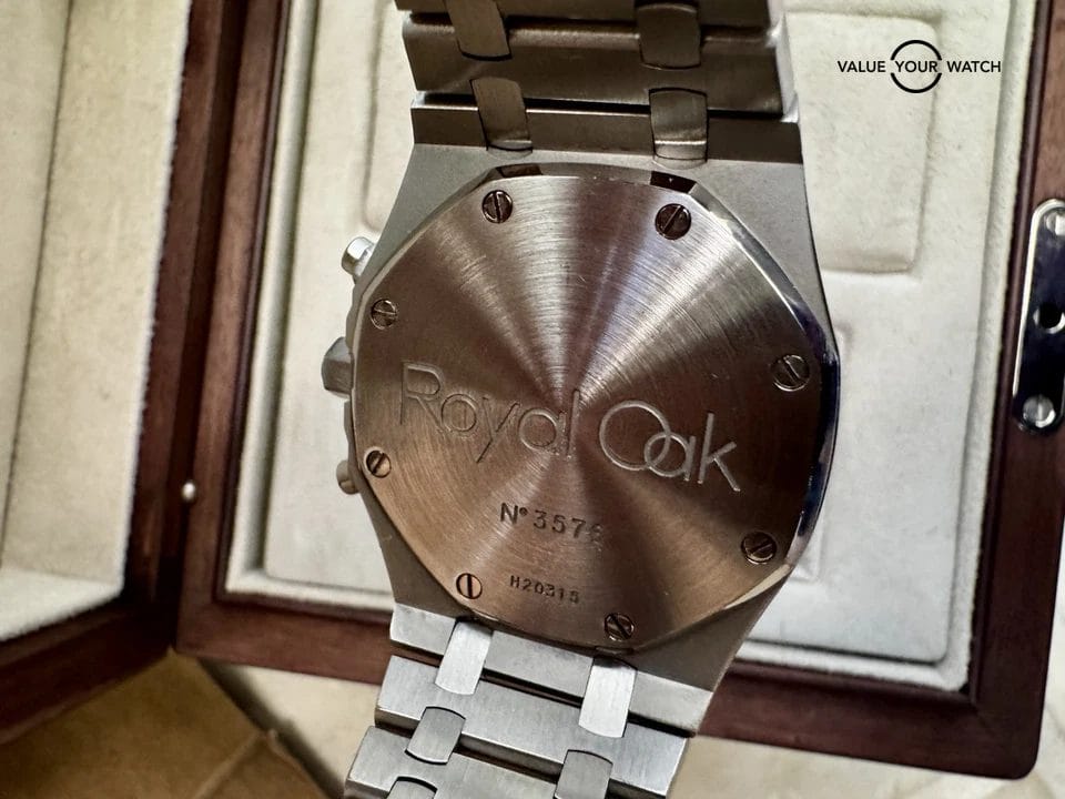 Audemars Piguet Royal Oak 26300ST.OO.1110ST.06 Panda Chronograph 2014 Box/Papers - Image 2