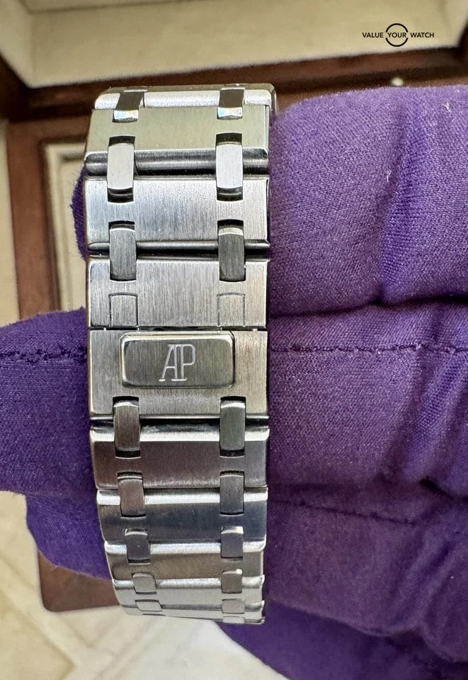 Audemars Piguet Royal Oak 26300ST.OO.1110ST.06 Panda Chronograph 2014 Box/Papers - Image 4