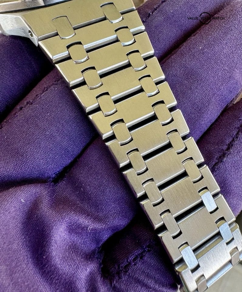 Audemars Piguet Royal Oak 26300ST.OO.1110ST.06 Panda Chronograph 2014 Box/Papers - Image 7