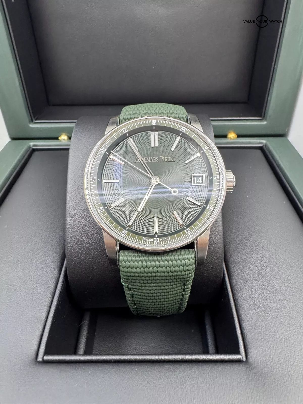 2025 Fresh Unworn Green Code 11.59 in Steel Audemars Piguet Complete Set