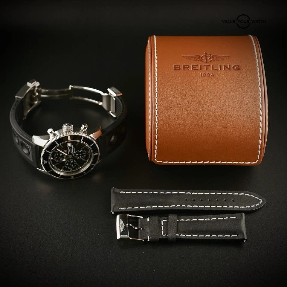 BREITLING Superocean Heritage 46MM A13320 - Extra Strap & Buckle, Chronograph - Image 3