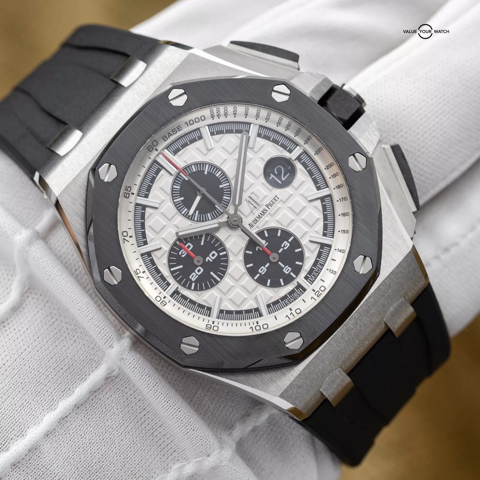 Audemars Piguet Royal Oak Offshore Chronograph 44mm Panda AP 26400so - Full Set - Image 4