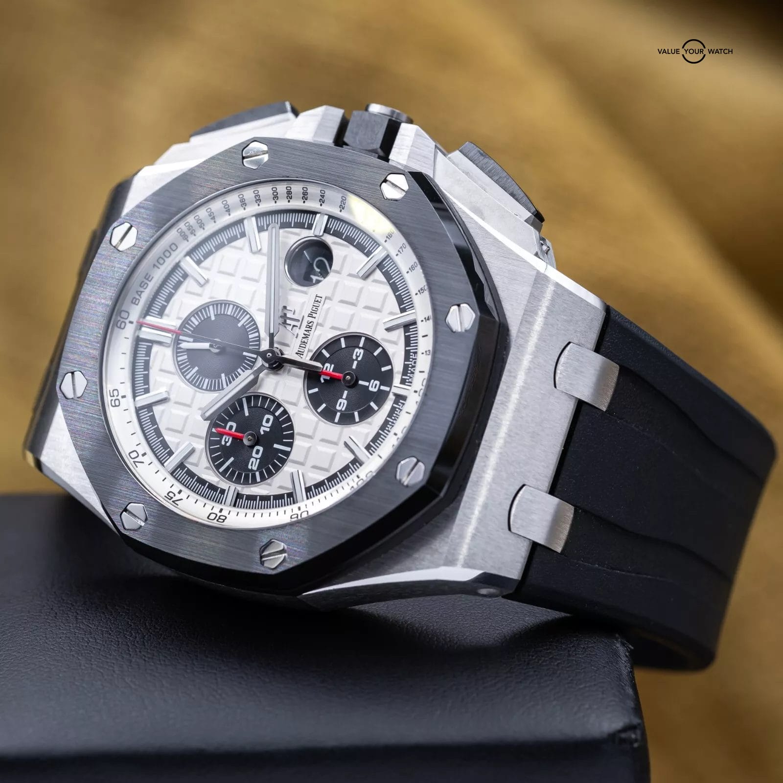 Audemars Piguet Royal Oak Offshore Chronograph 44mm Panda AP 26400so - Full Set - Image 6