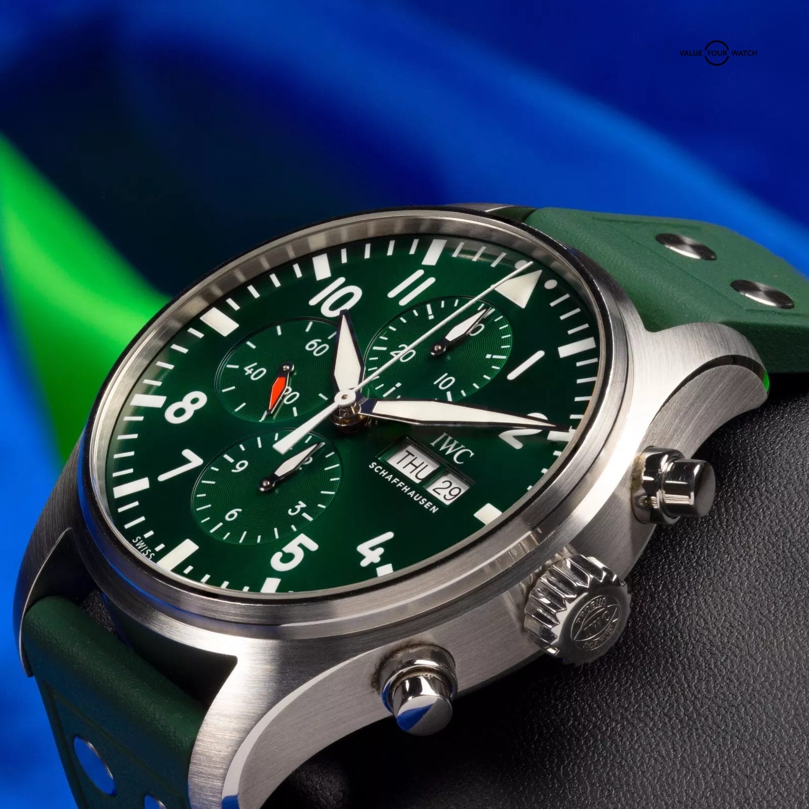 IWC Pilot's Chronograph Racing Green Men's Watch - IW377726 Box & Papers - Image 12