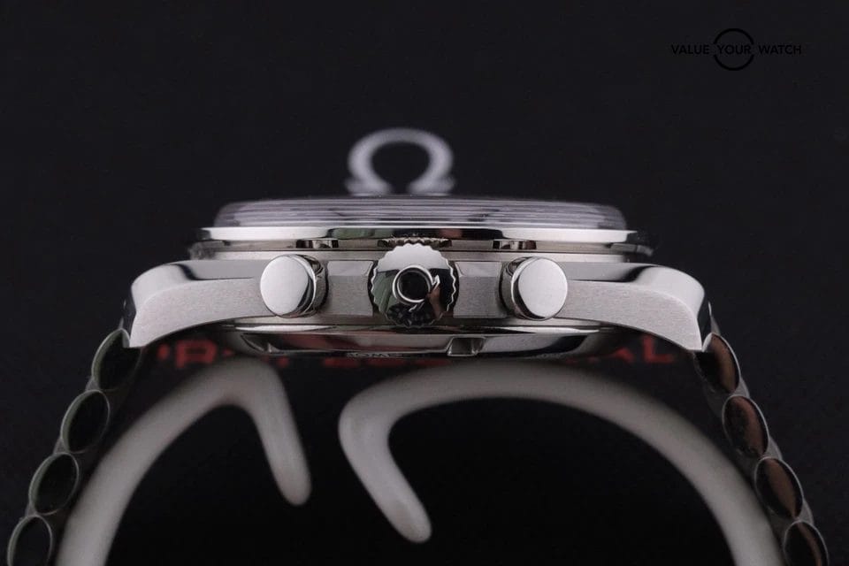 2024 Omega Speedmaster Moonwatch White 310.30.42.50.04.001 Complete Set - Image 7