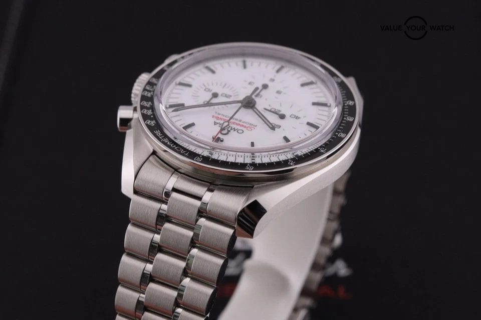 2024 Omega Speedmaster Moonwatch White 310.30.42.50.04.001 Complete Set - Image 9