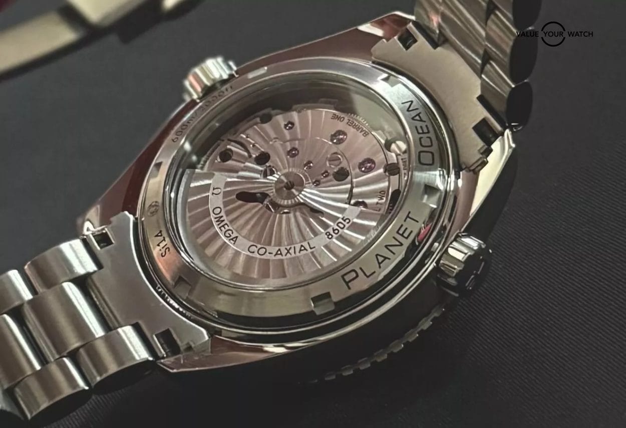 Omega Seamaster Planet Ocean GMT - Image 8