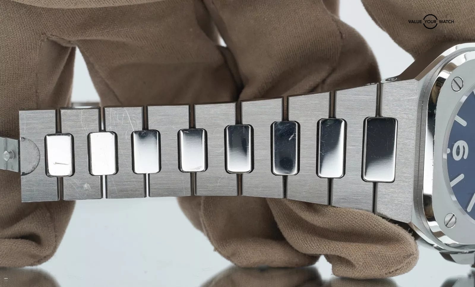 Bell & Ross 40mm Blue Dial Stainless Steel BR05A-BLU-ST/SST - Image 13