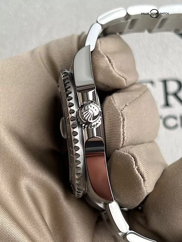 Rolex GMT-Master II 116710LN Silver Oyster Bracelet with Black Dial And Bezel - Image 7