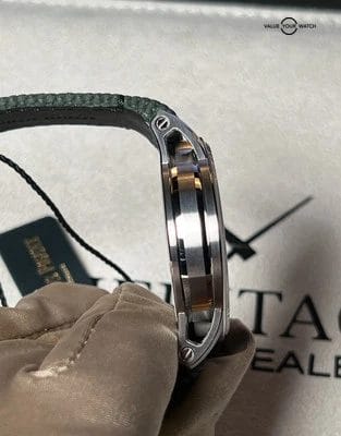 Audemars Piguet Green Dial Code Unworn Complete Set 41mm - Image 5