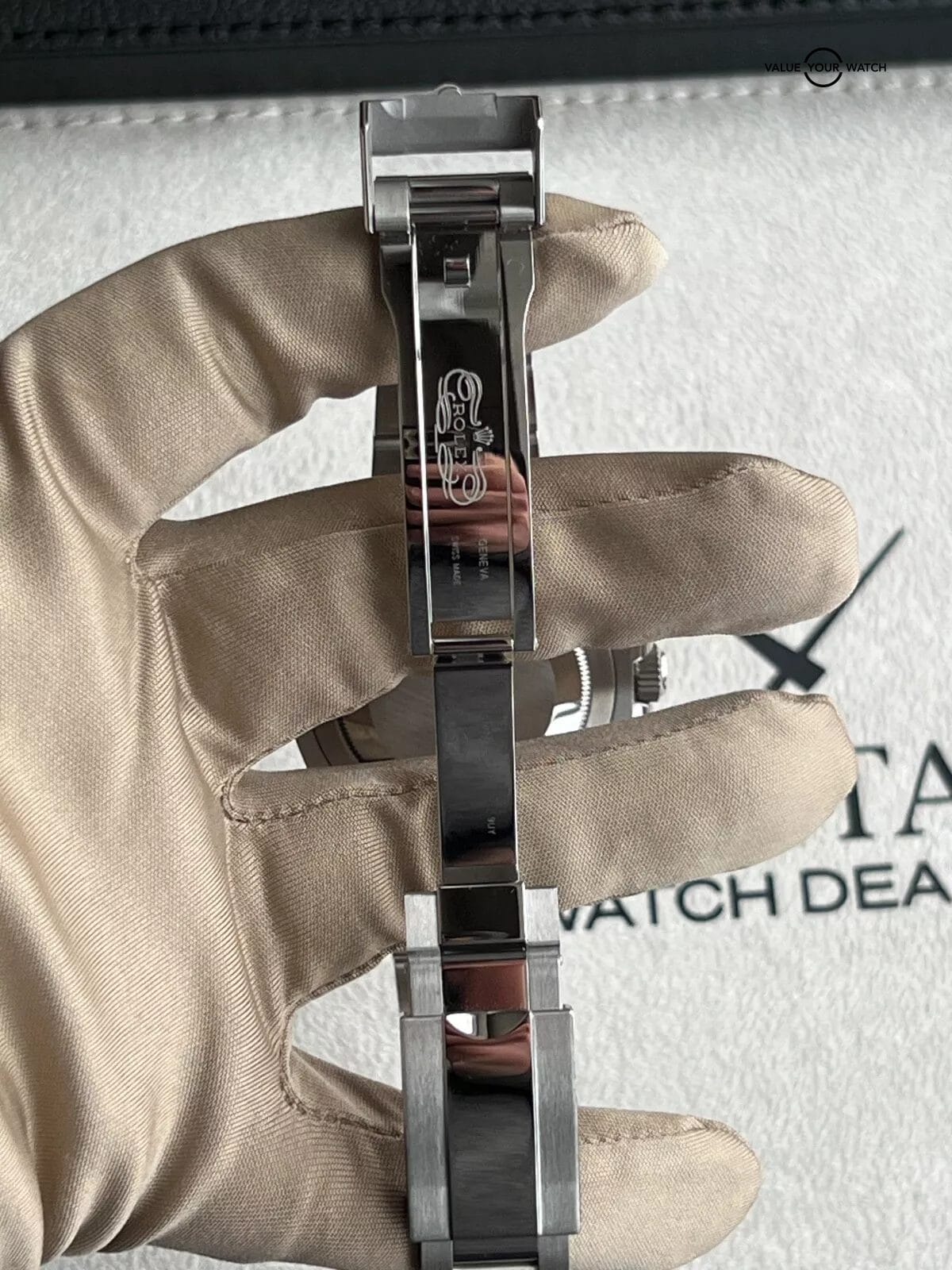 2025 Rolex GMT-Master II BRUCE WAYNE Gray and Black Bezel 126710 GRNR Complete - Image 6