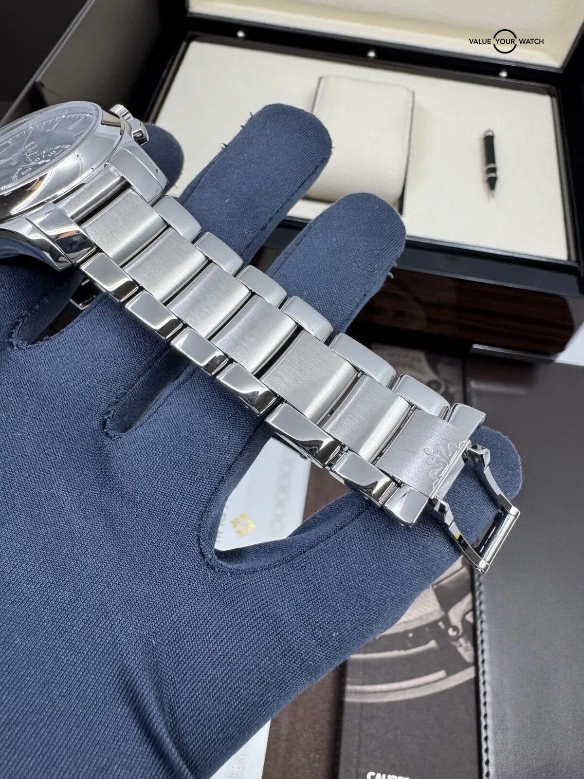 2023 MINT Full Links Green Dial Steel on Bracelet Annual Calendar Complications - Image 7