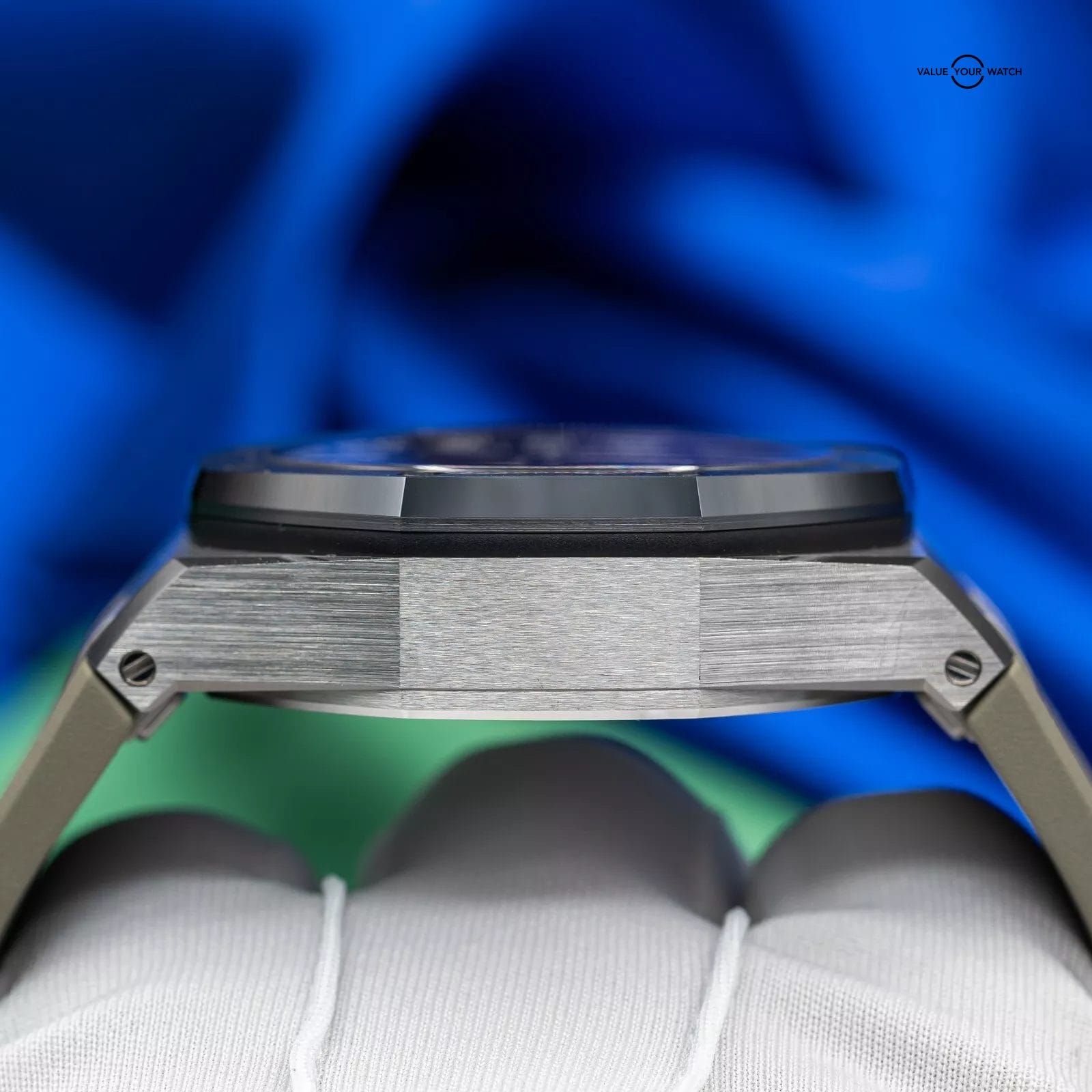 Audemars Piguet Royal Oak Offshore Chrono Smoked/Taupe Dial 26420SO.OO.A600CA.01 - Image 12