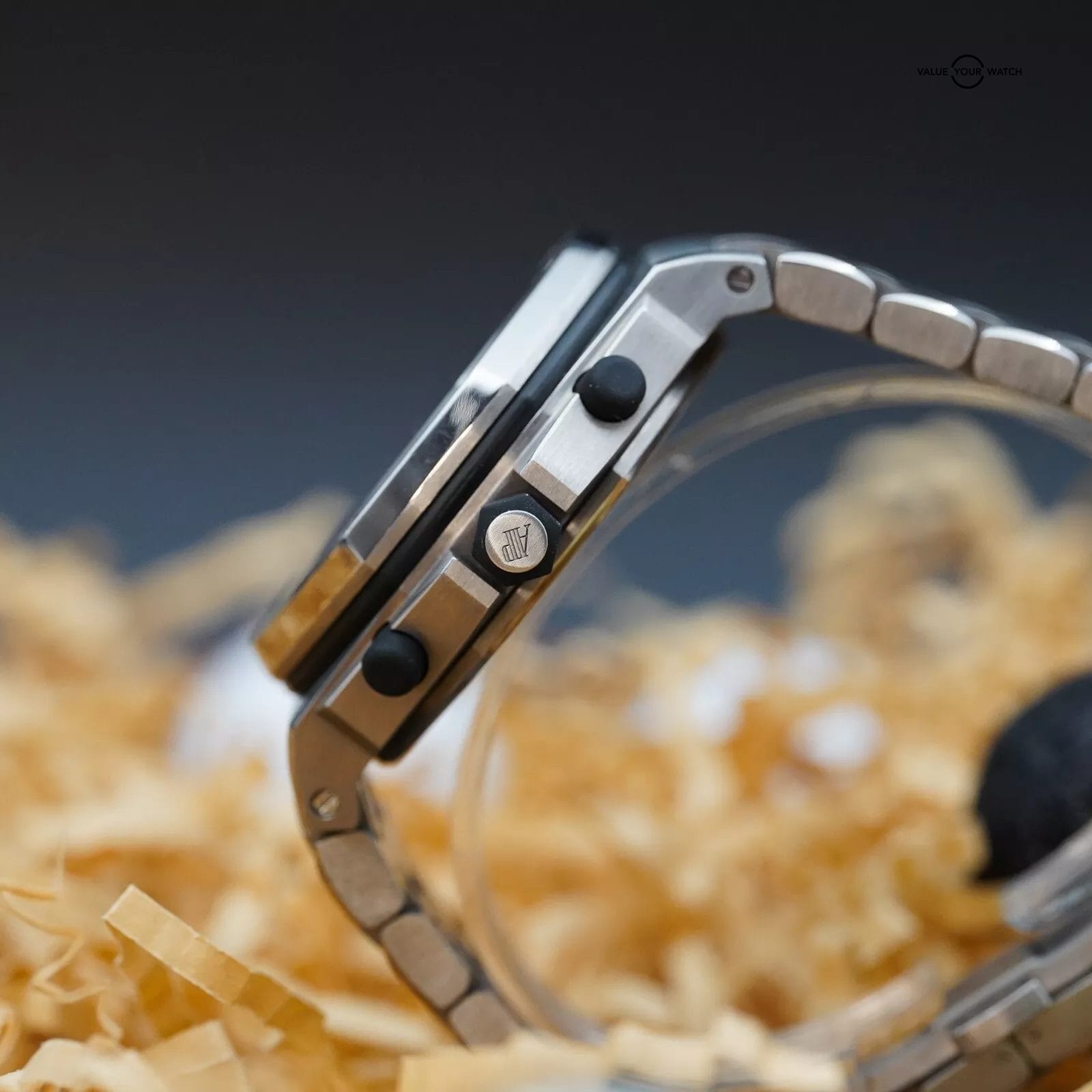 Audemars Piguet Royal Oak Offshore - Titanium - Complete, Bracelet - Image 9