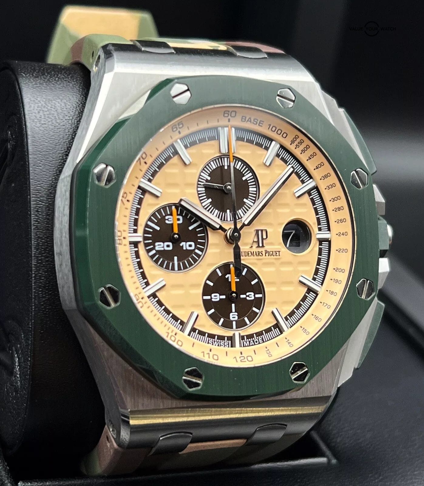 Audemars Piguet Royal Oak Offshore - Camo - Complete Set, Extra Strap, Chrono - Image 6