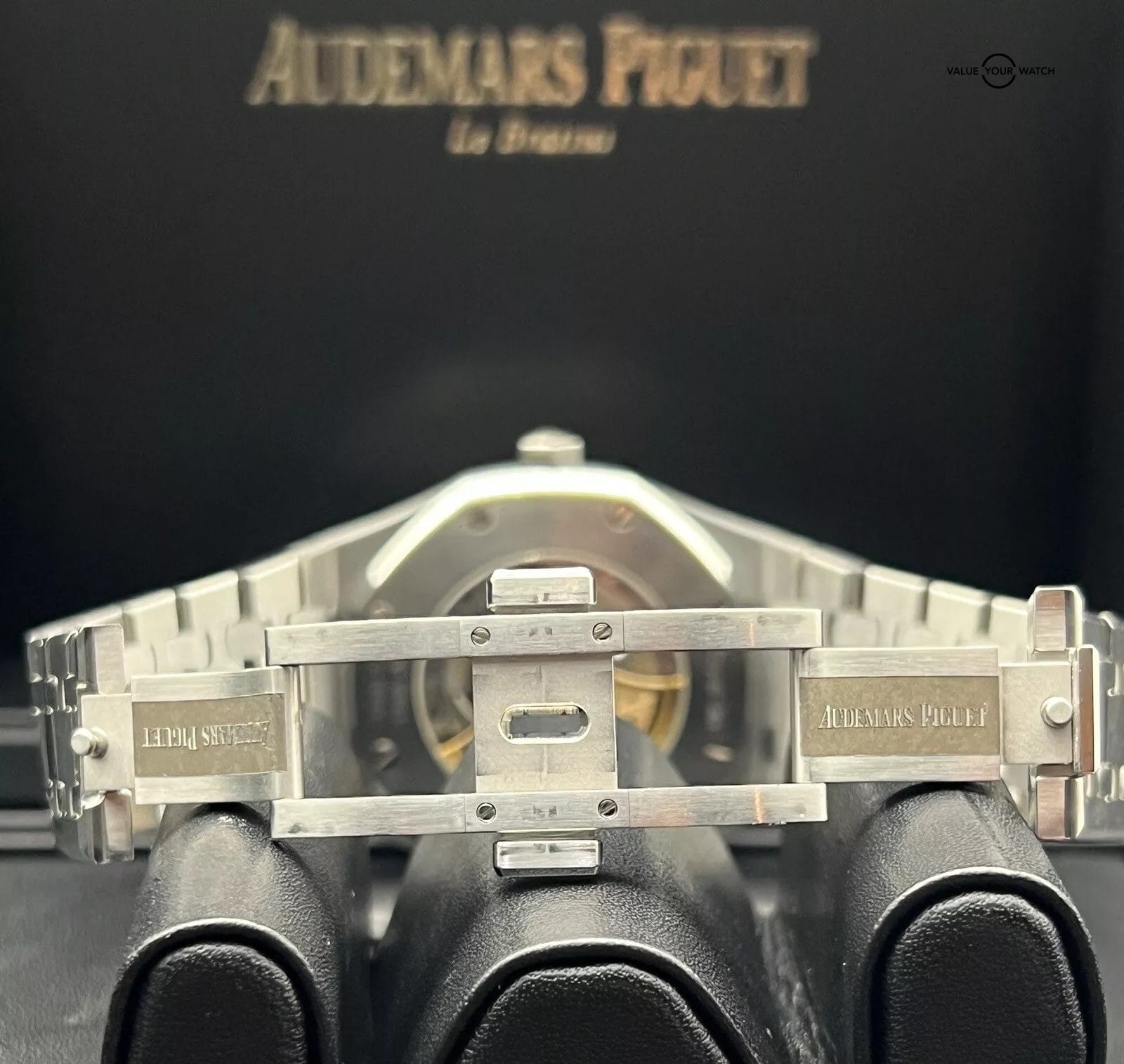 Audemars Piguet Royal Oak 15400ST - Blue Dial, Complete Set - Box & Papers - Image 11