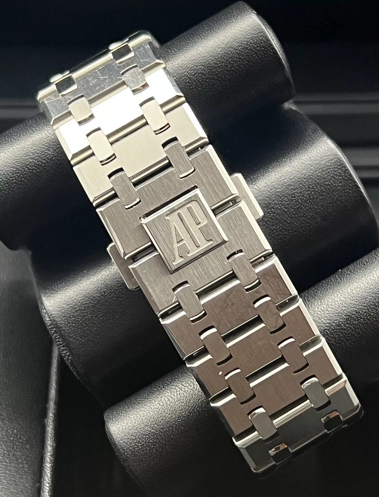 Audemars Piguet Royal Oak 15400ST - Blue Dial, Complete Set - Box & Papers - Image 12