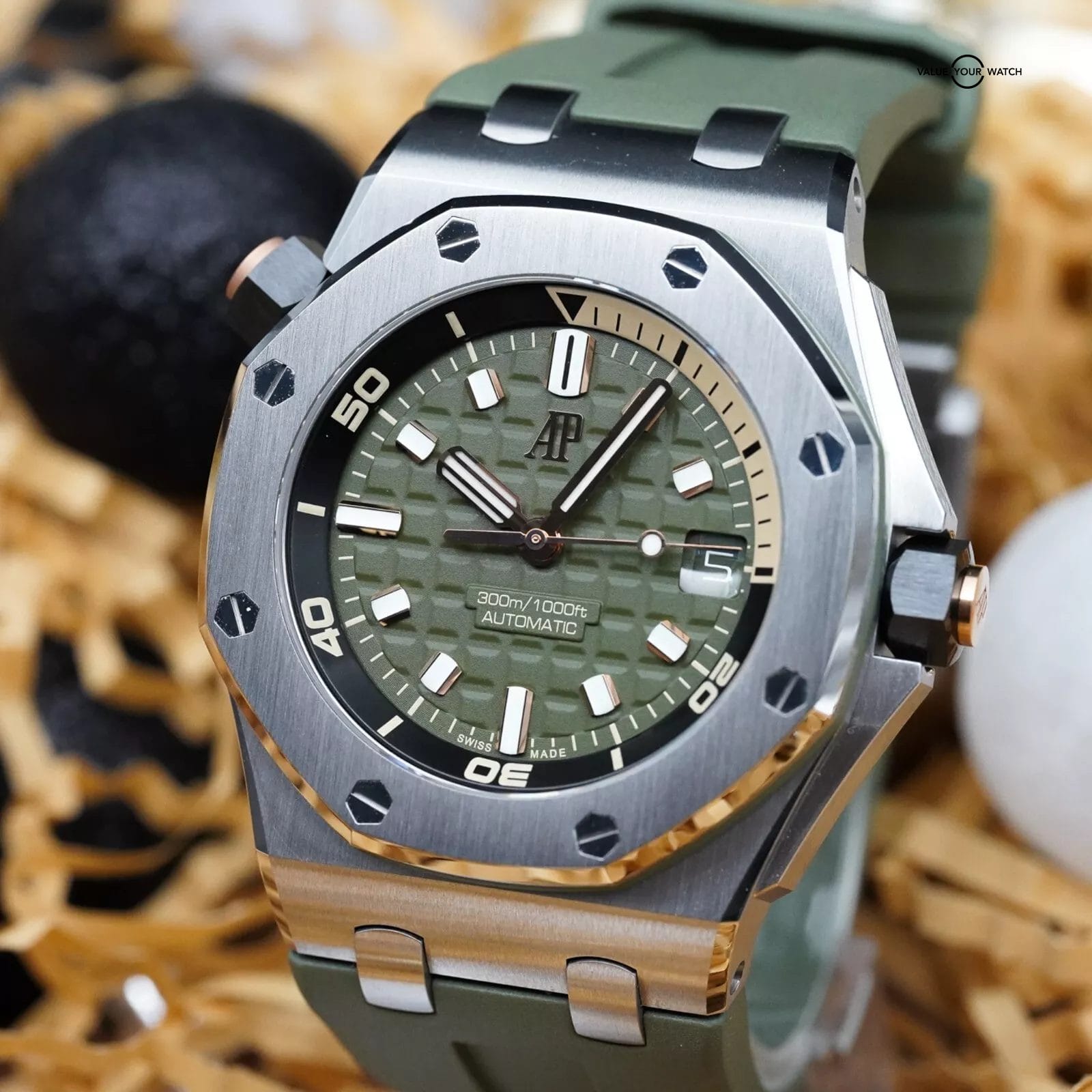 Audemars Piguet Royal Oak Offshore Diver 42MM Khaki Green 15720ST Complete Set - Image 14