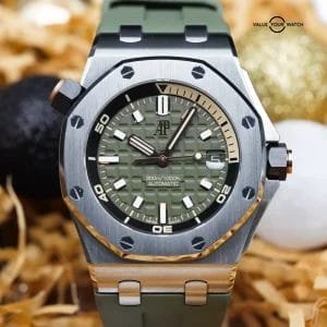 Audemars Piguet Royal Oak Offshore Diver 42MM Khaki Green 15720ST Complete Set
