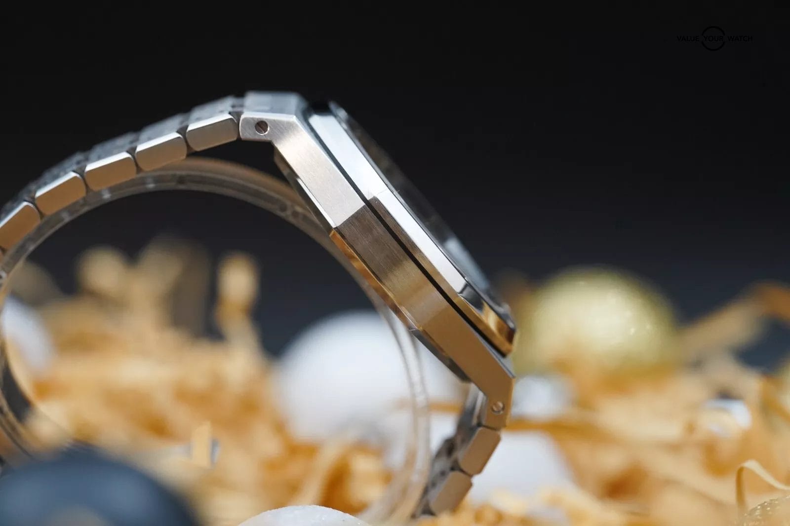 Audemars Piguet Royal Oak 15400ST White Dial 41mm Full Set - Image 5