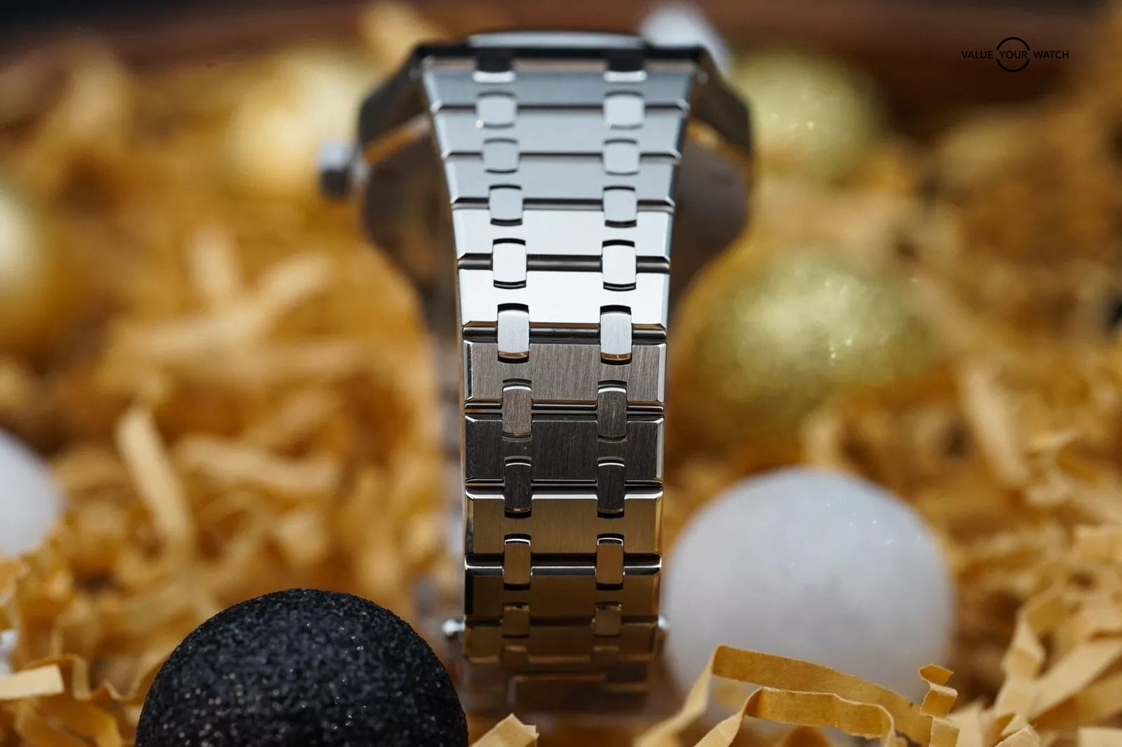 Audemars Piguet Royal Oak 15400ST White Dial 41mm Full Set - Image 13