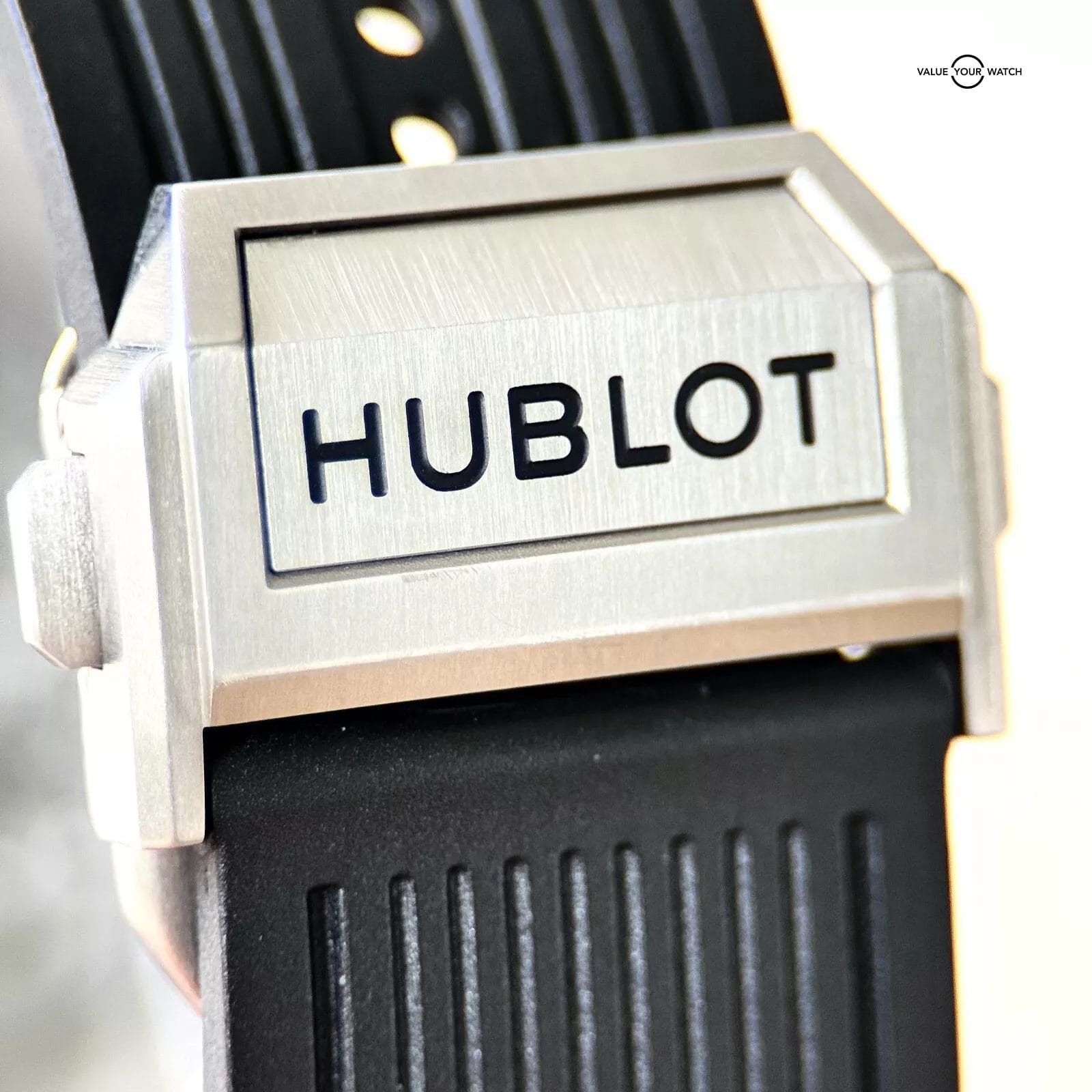 Unworn Hublot Big Bang UNICO Titanium 44mm - Full Set - Warranty till 2027 - Image 7