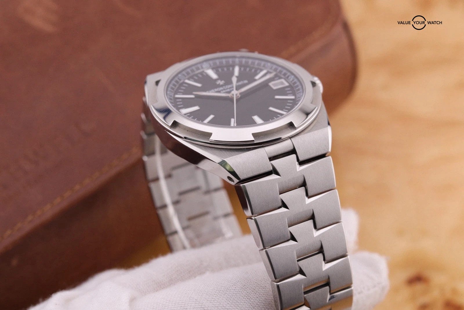 2022 Vacheron Constantin Overseas 41mm 4500V/110A-B483 Black Dial Stainless - Image 14