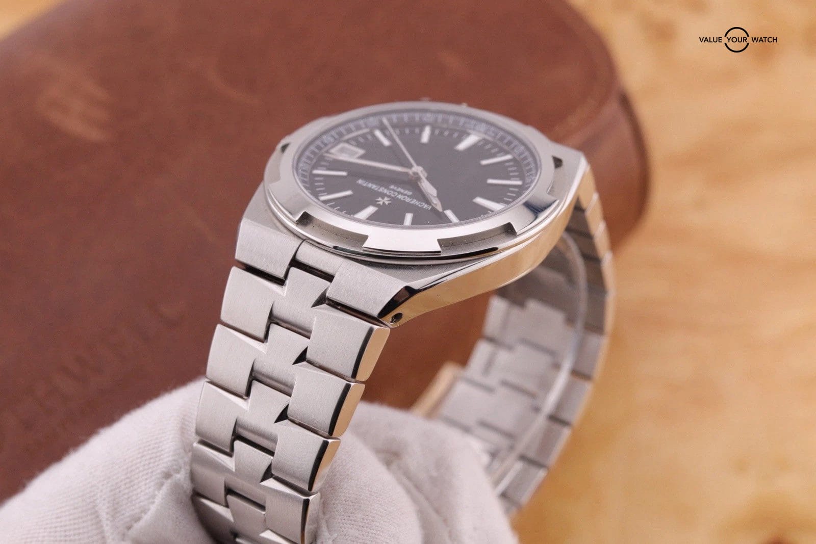 2022 Vacheron Constantin Overseas 41mm 4500V/110A-B483 Black Dial Stainless - Image 15