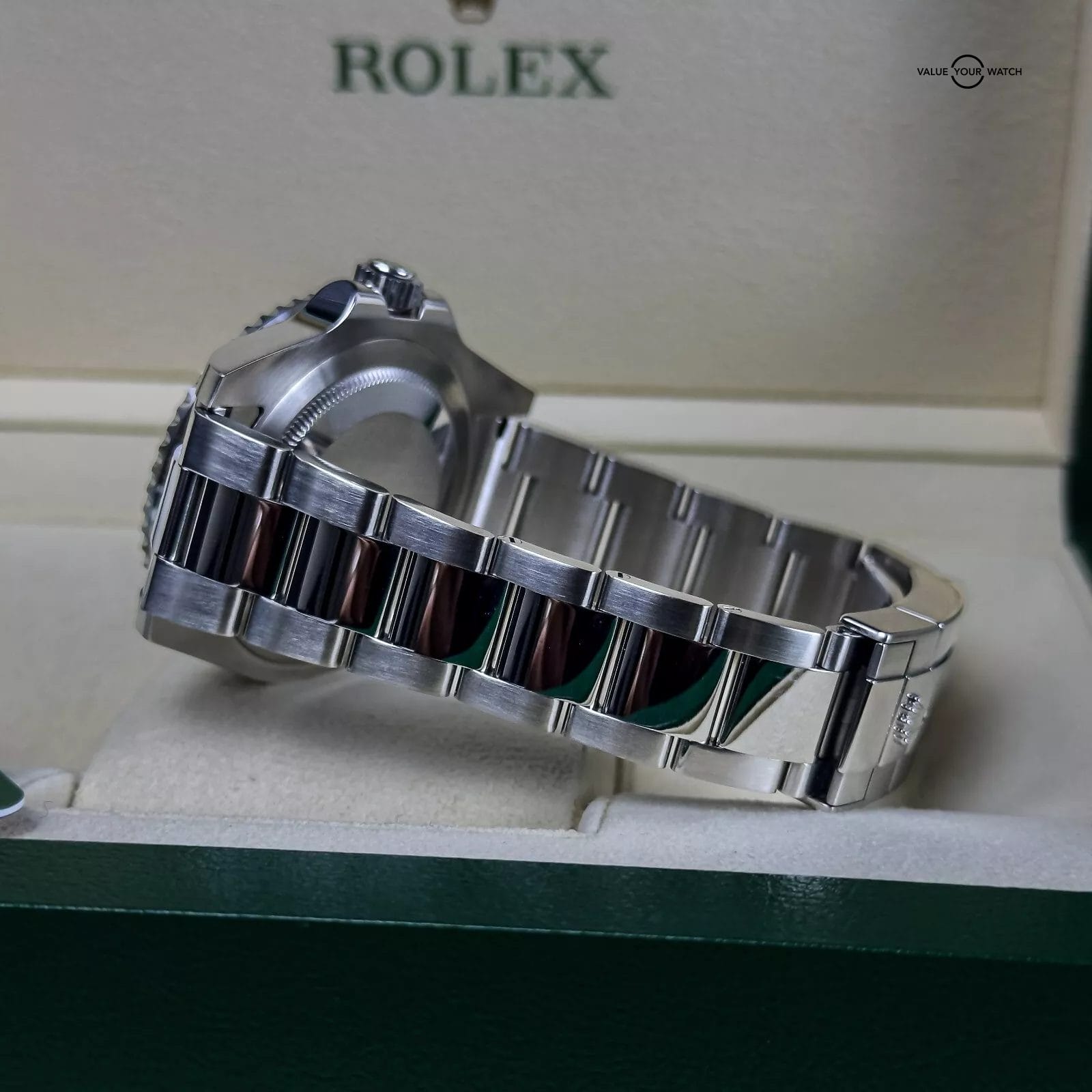 2018 Rolex GMT Master II 116710LN 40mm Black Dial Full set - Image 10